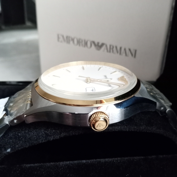 Emporio Armani Zeta AR11034 White Dial Gold Tone Bezel Metal Bracelet Mens Watch - Picture 6 of 15